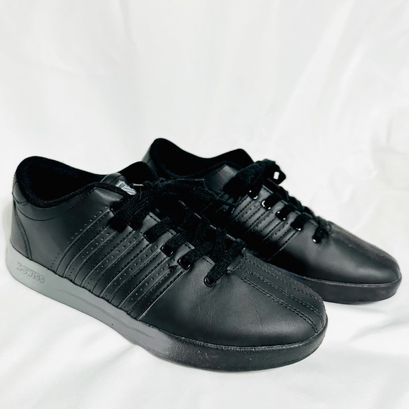 K Swiss Men’s size 7 Varsity Classic court Black Sneakers - Picture 1 of 11
